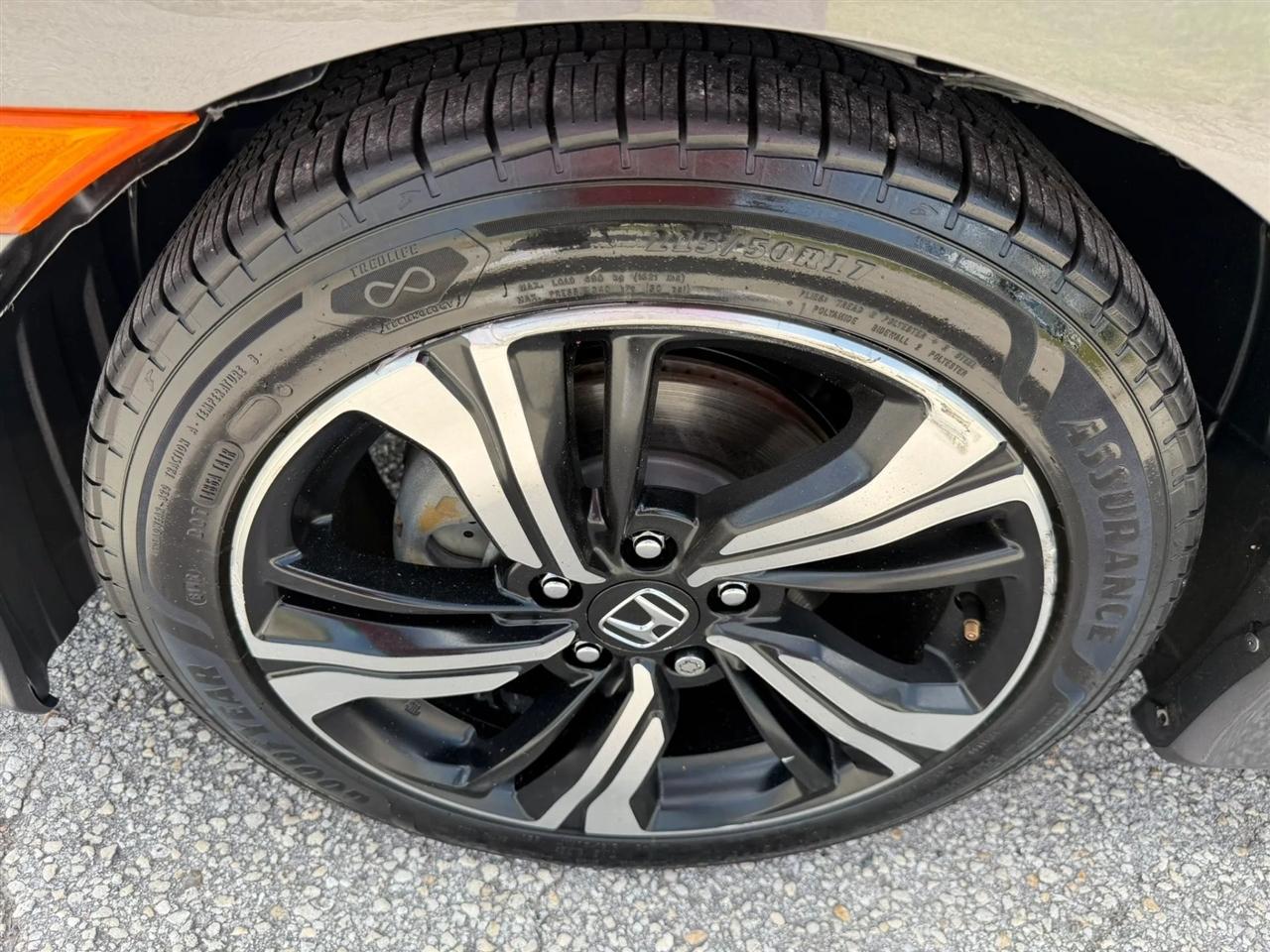 Honda Civic Touring Sedan CVT 2016