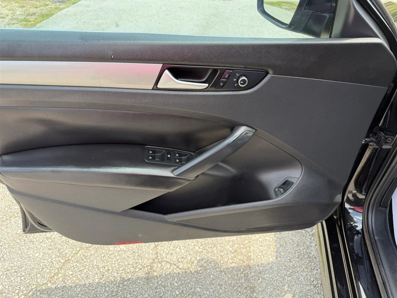 Volkswagen Passat Wolfsburg Edition PZEV 6A 2015