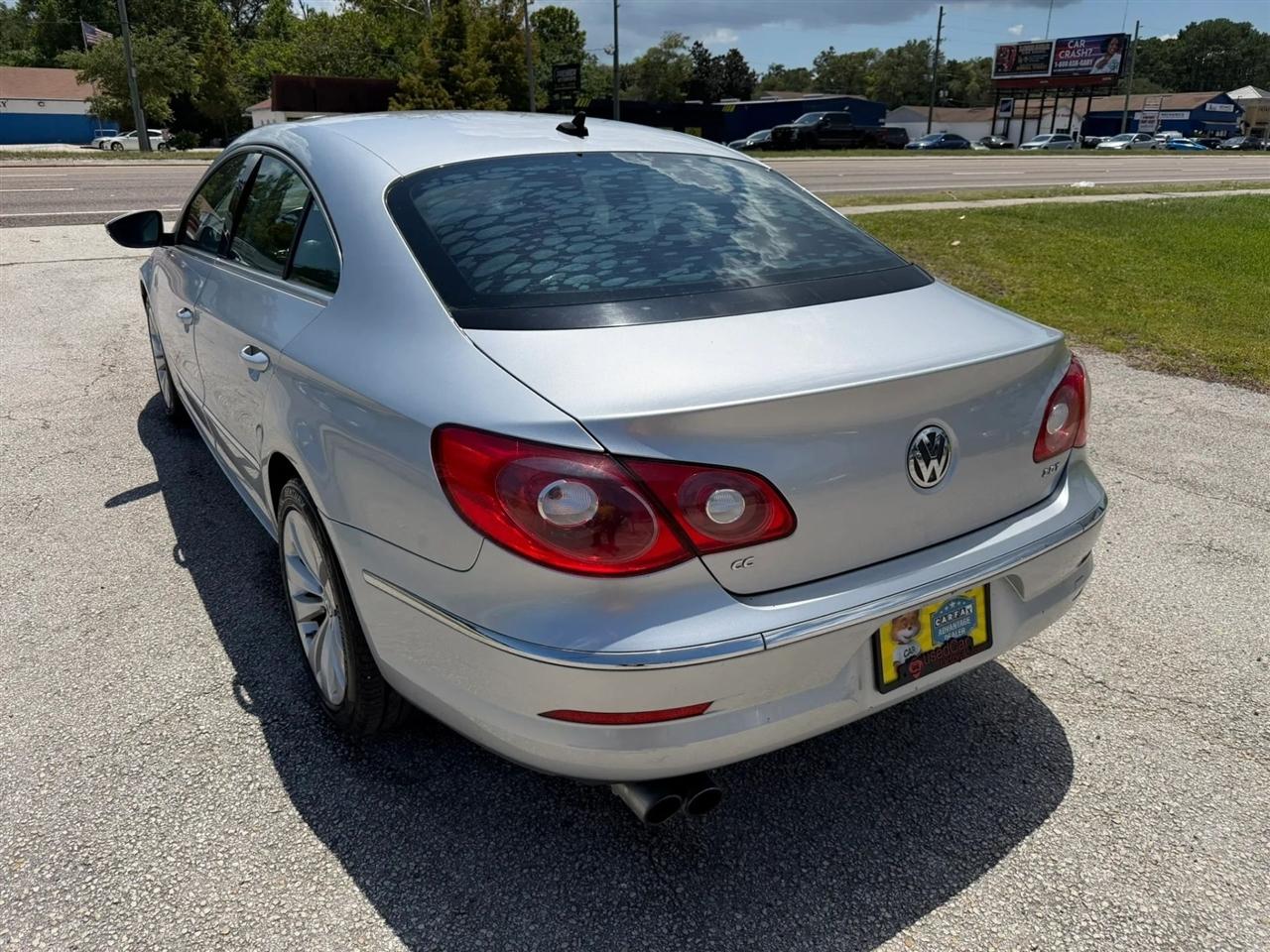 Volkswagen CC Sport PZEV 2011
