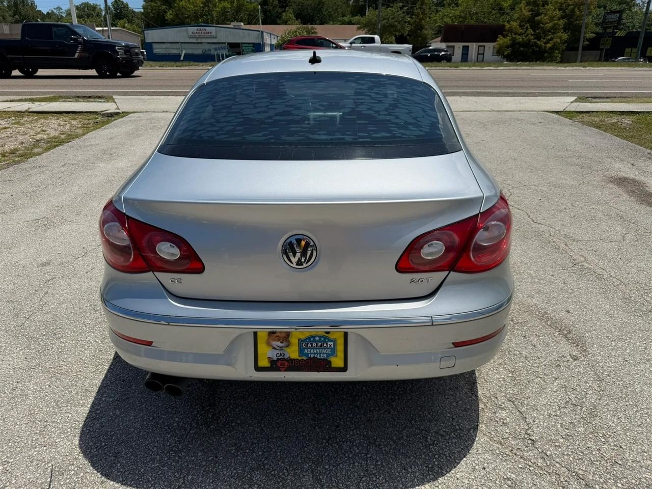 Volkswagen CC Sport PZEV 2011