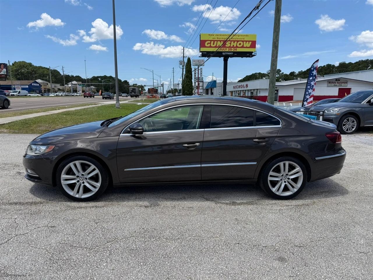 Volkswagen CC Lux PZEV 2013