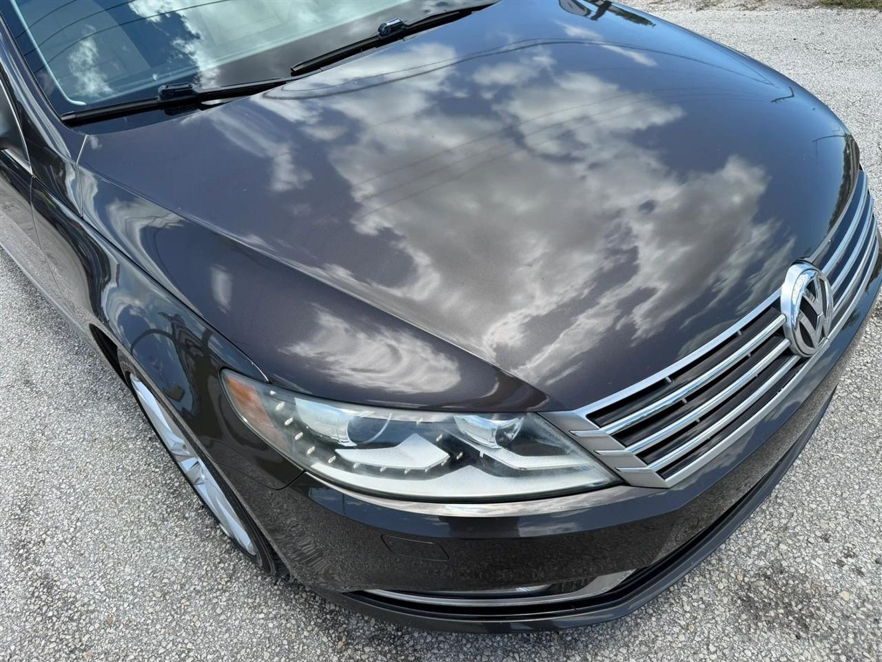Volkswagen CC Lux PZEV 2013