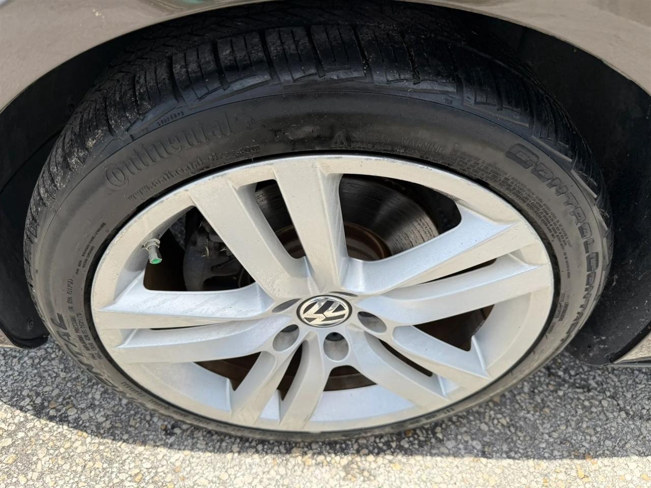 Volkswagen CC Lux PZEV 2013