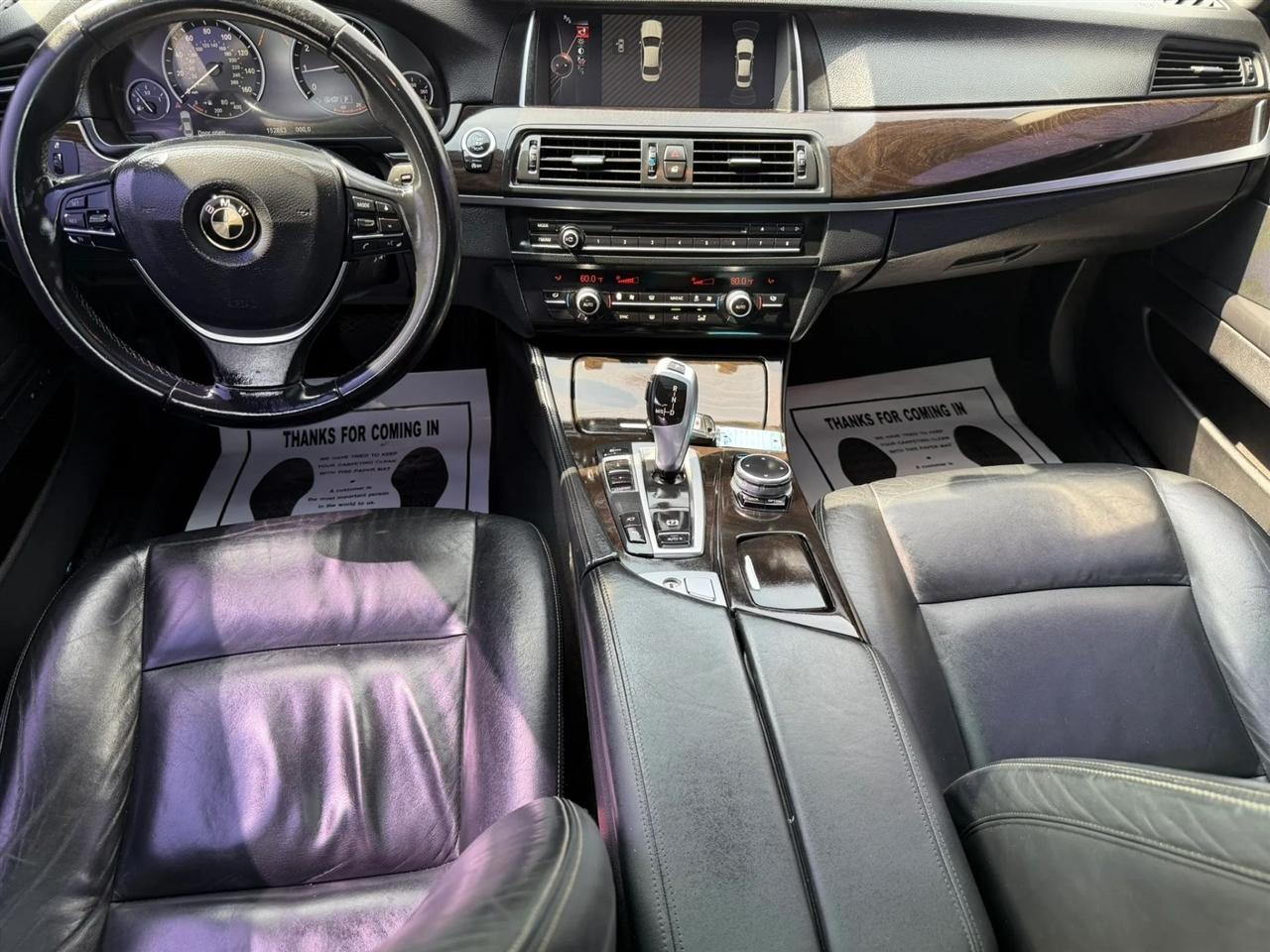 BMW 5-Series 528i 2015