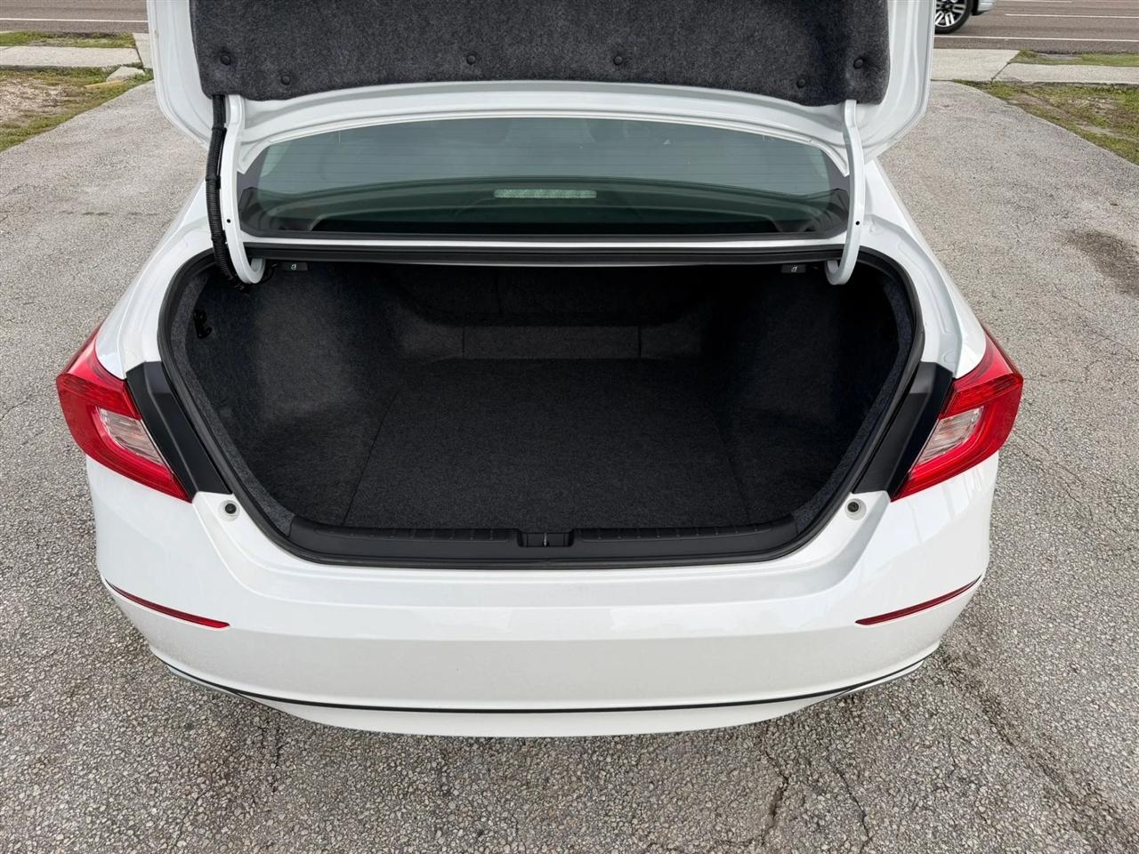 Honda Accord EX CVT 2020
