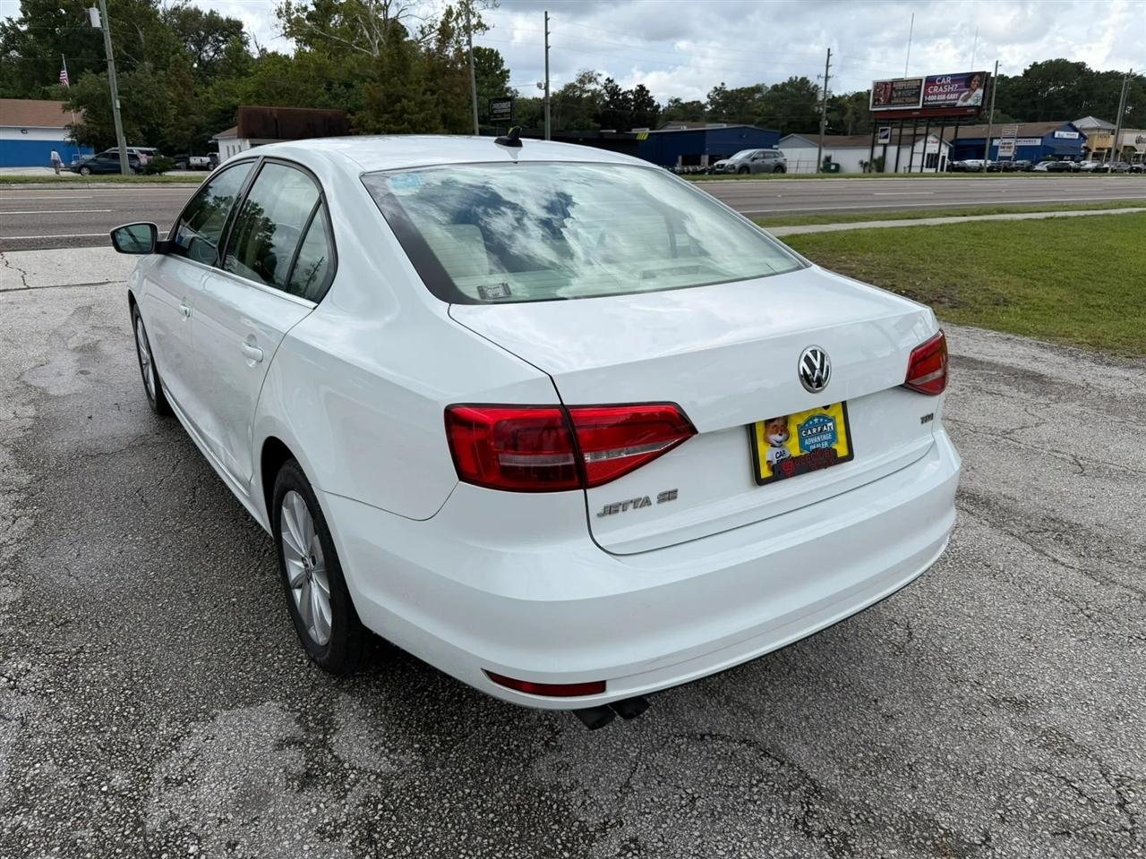 Volkswagen Jetta TDI S 6A 2015