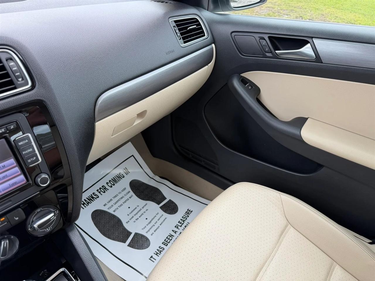 Volkswagen Jetta TDI S 6A 2015