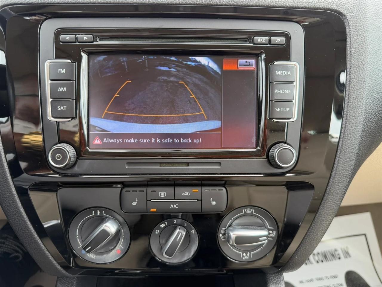 Volkswagen Jetta TDI S 6A 2015