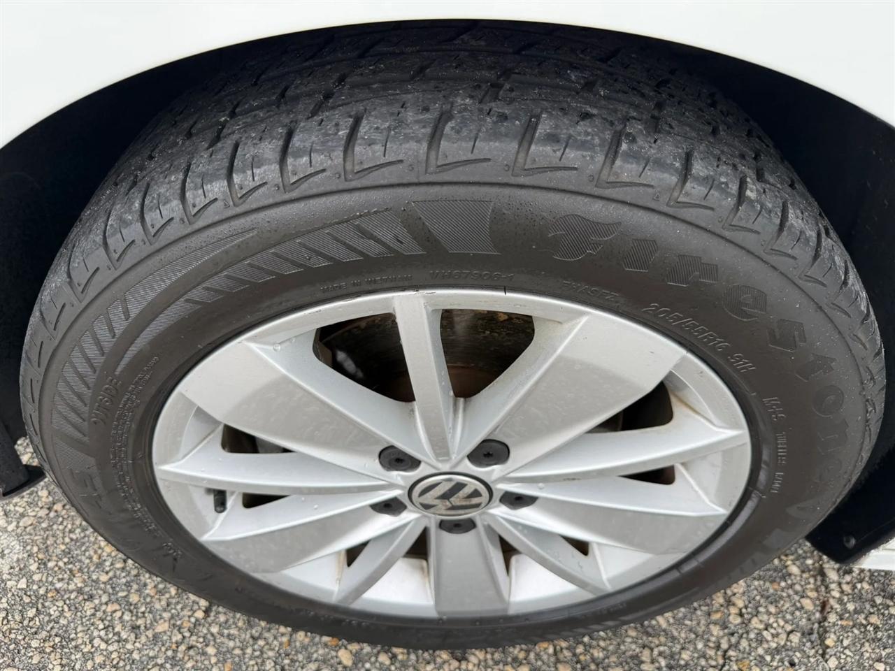 Volkswagen Jetta TDI S 6A 2015