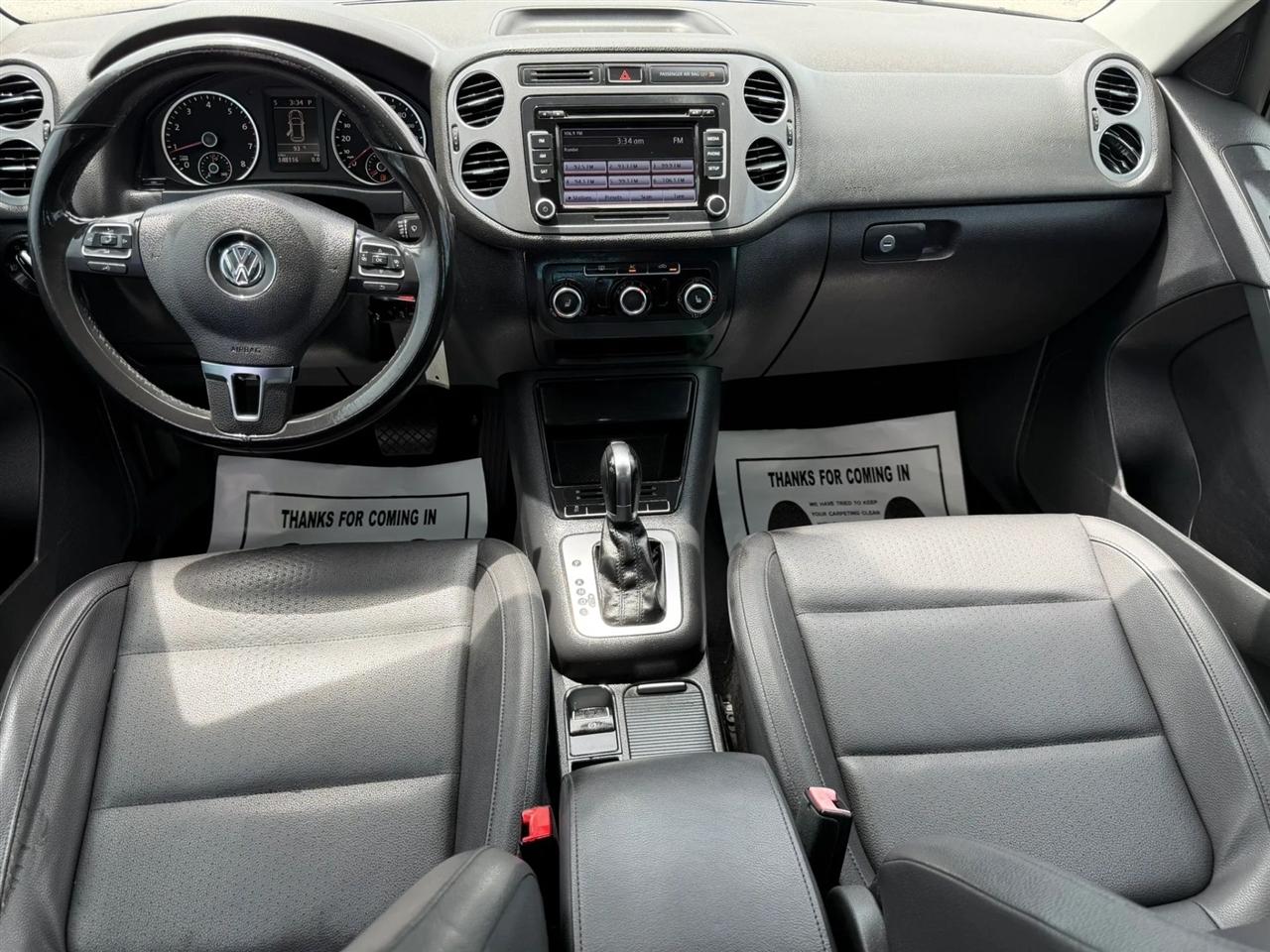 Volkswagen Tiguan S 2012