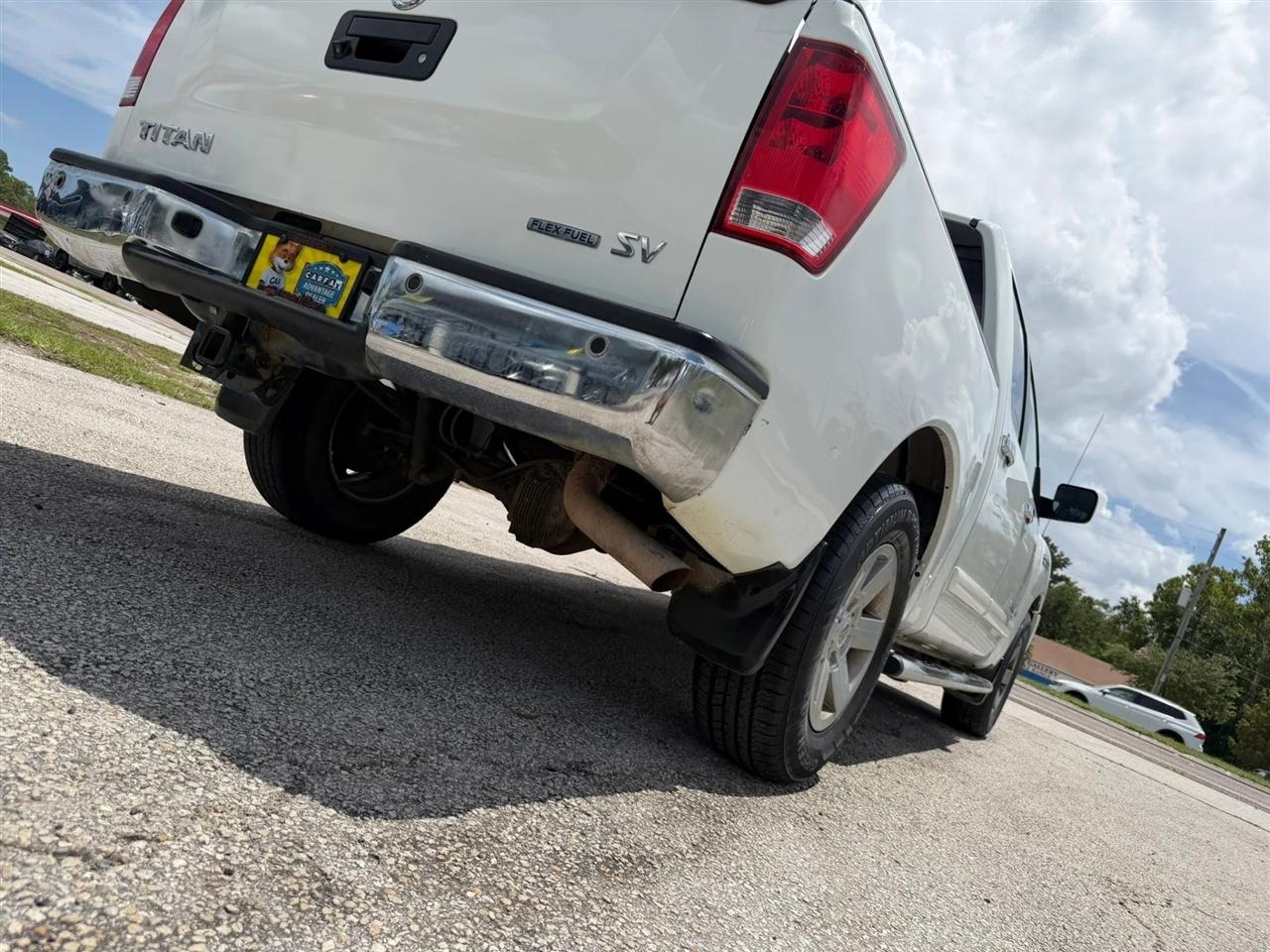 Nissan Titan SV Crew Cab 2WD 2014