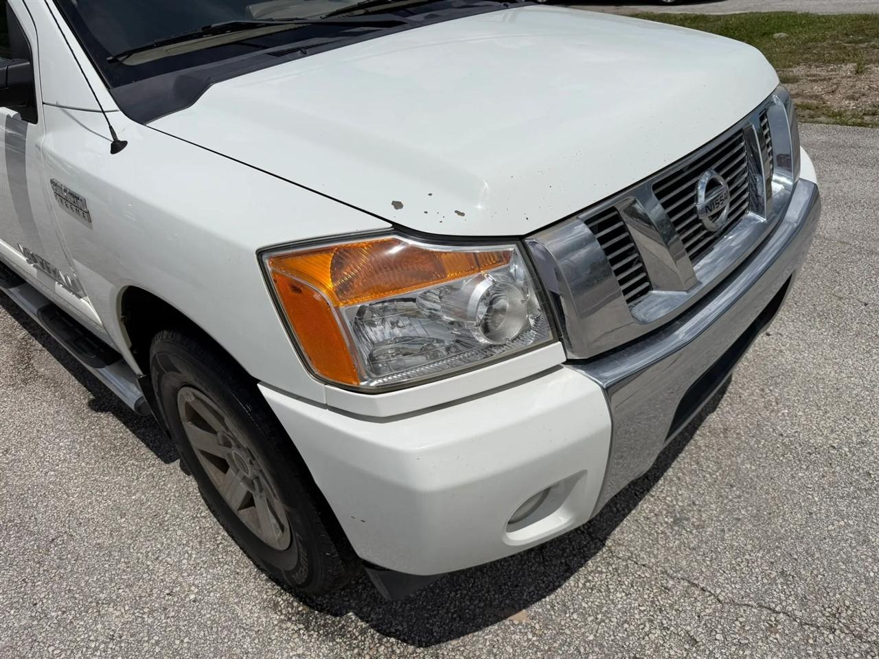Nissan Titan SV Crew Cab 2WD 2014