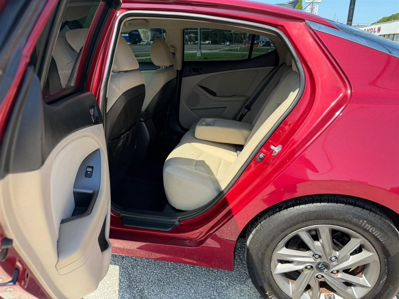Kia Optima LX 2015