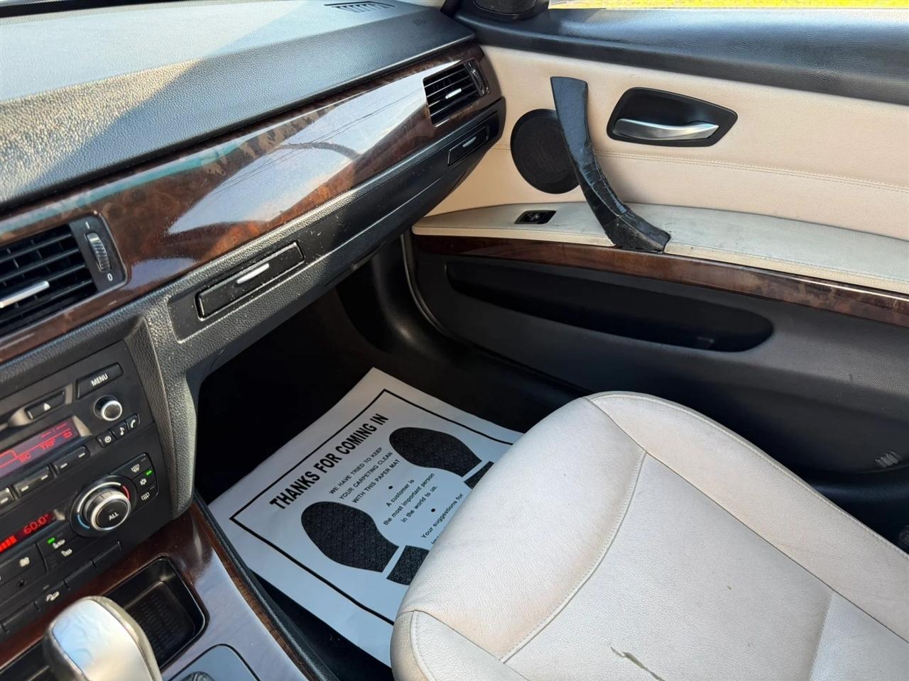 BMW 3-Series 328i xDrive 2011