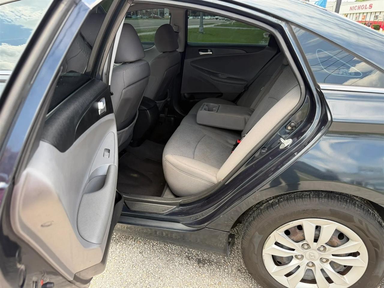 Hyundai Sonata GLS Auto 2011