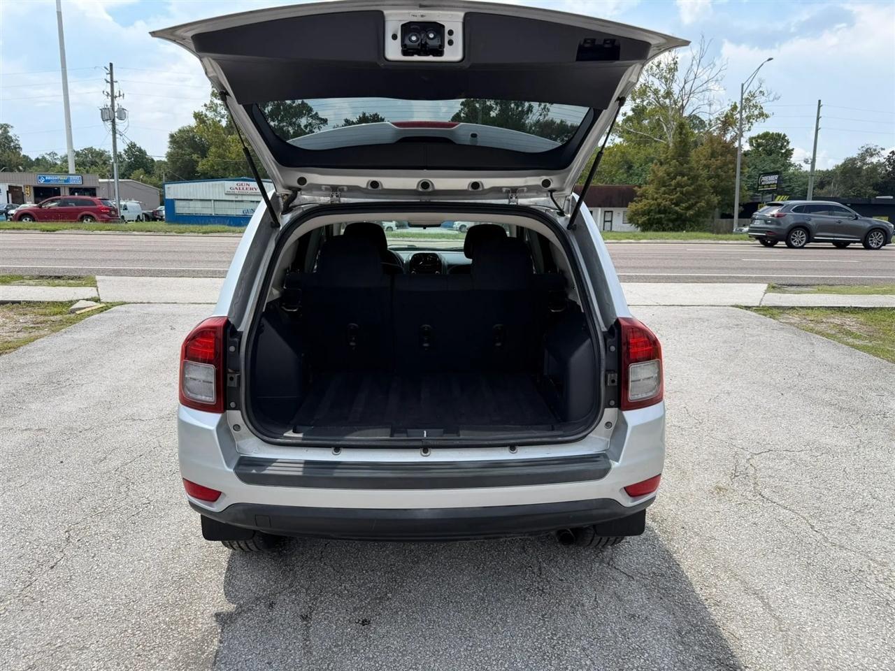 Jeep Compass Sport FWD 2014
