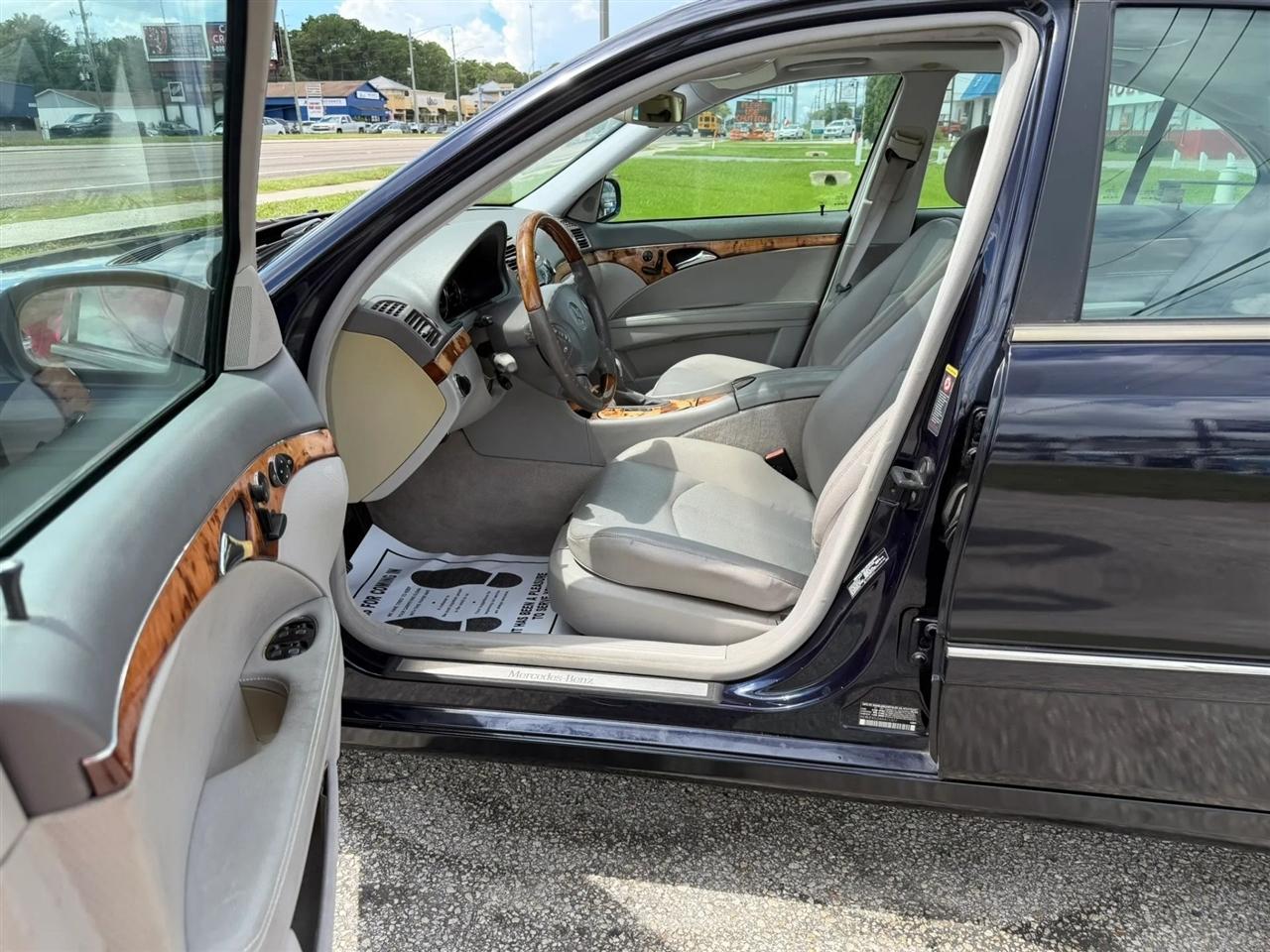 Mercedes-Benz E-Class E320 2004