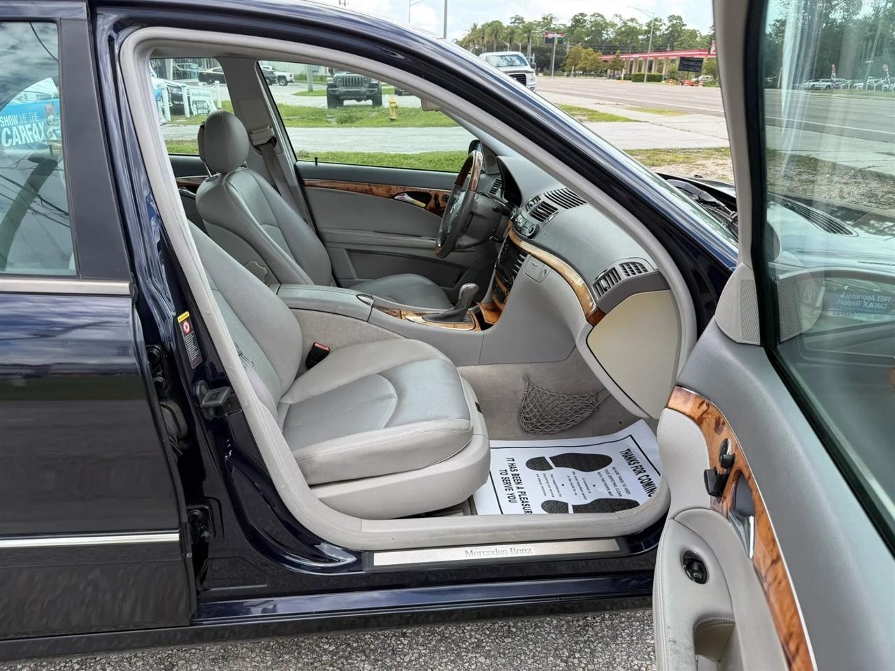 Mercedes-Benz E-Class E320 2004