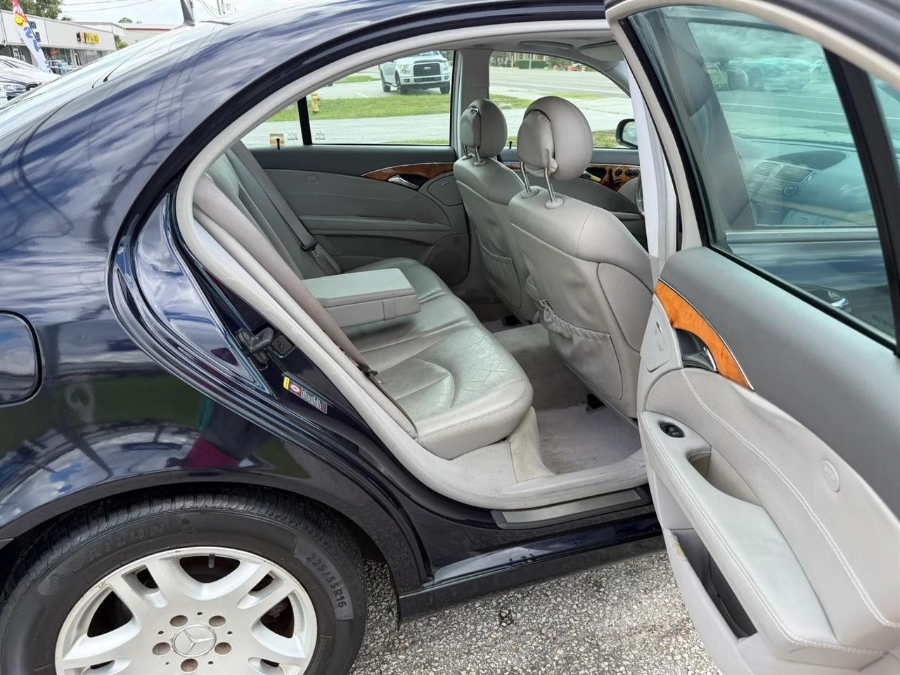 Mercedes-Benz E-Class E320 2004