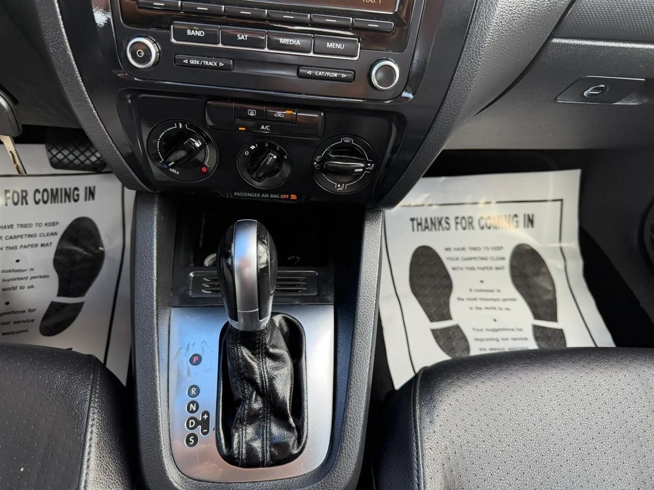Volkswagen Jetta SE 2014