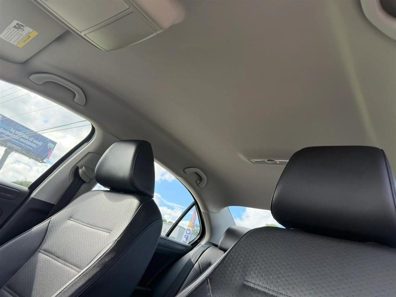Volkswagen Jetta SE 2014