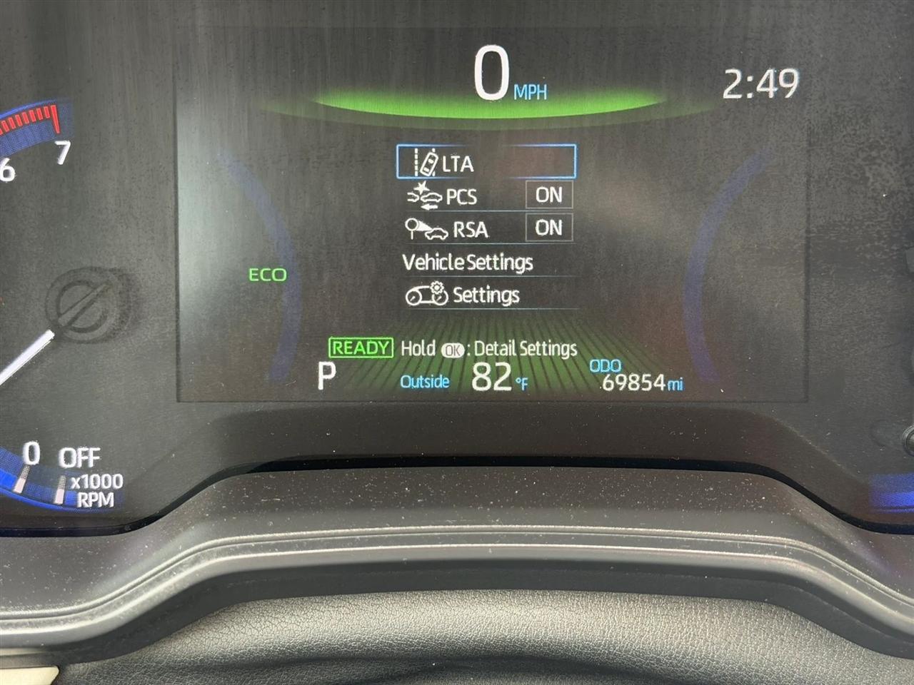 Toyota Corolla LE Hybrid 2022