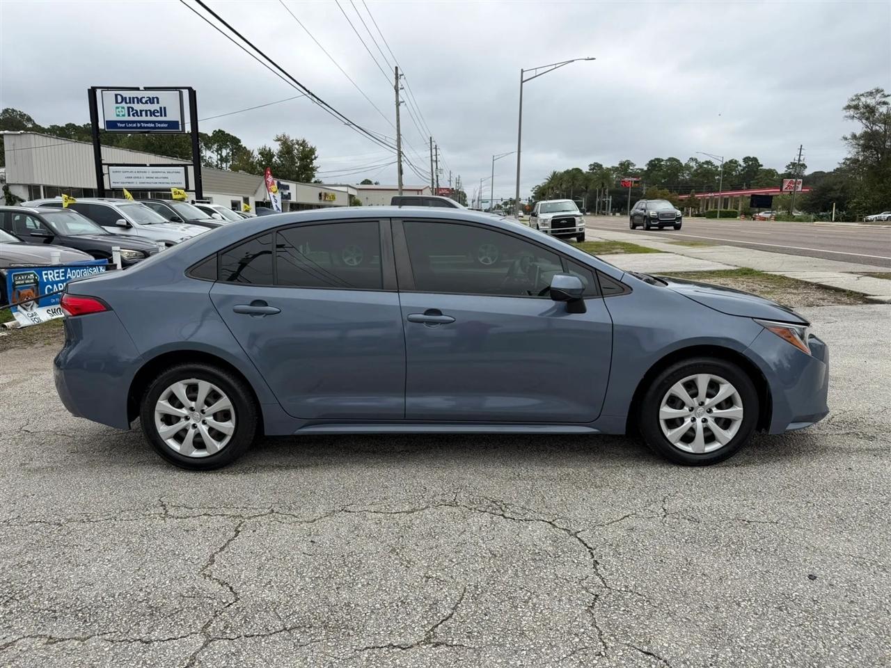 Toyota Corolla LE 2021