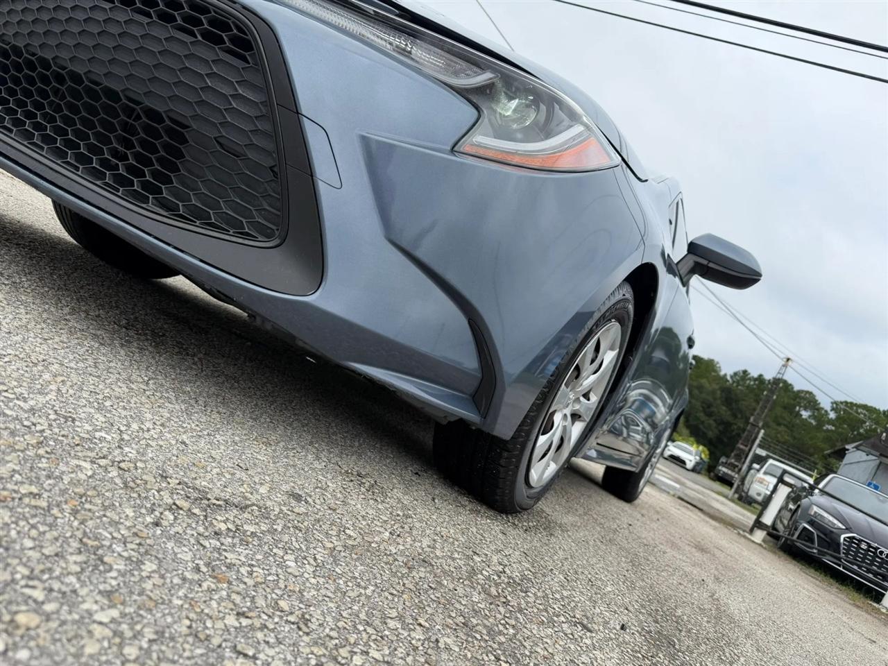 Toyota Corolla LE 2021