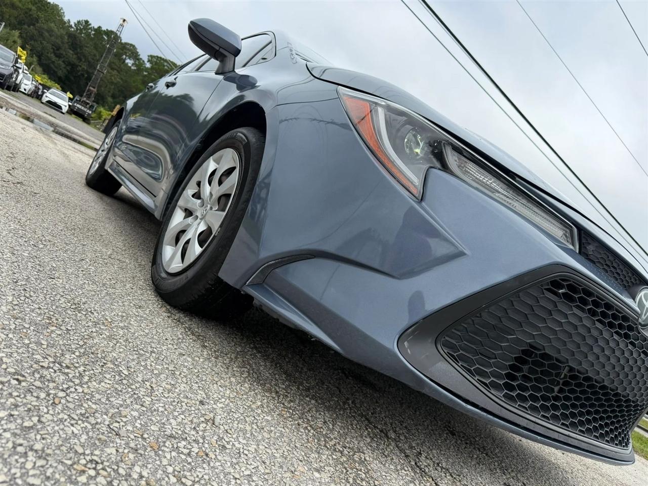 Toyota Corolla LE 2021
