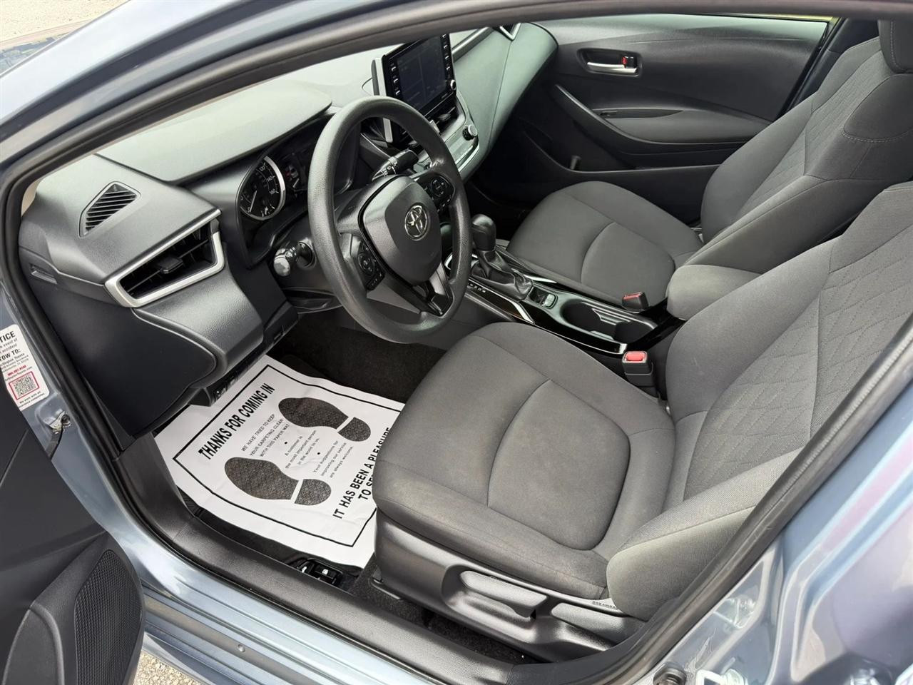 Toyota Corolla LE 2021