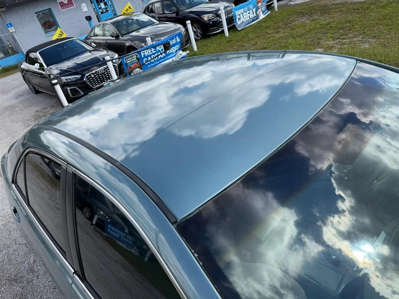 Toyota Camry LE 6-Spd AT 2011