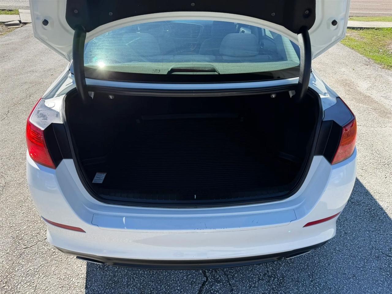 Kia Optima LX 2015