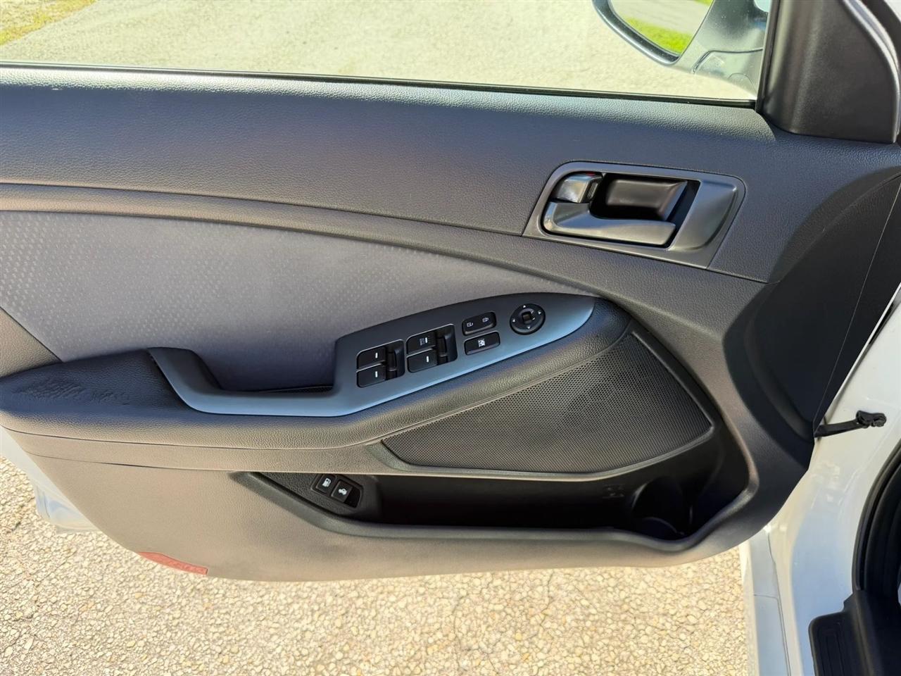 Kia Optima LX 2015