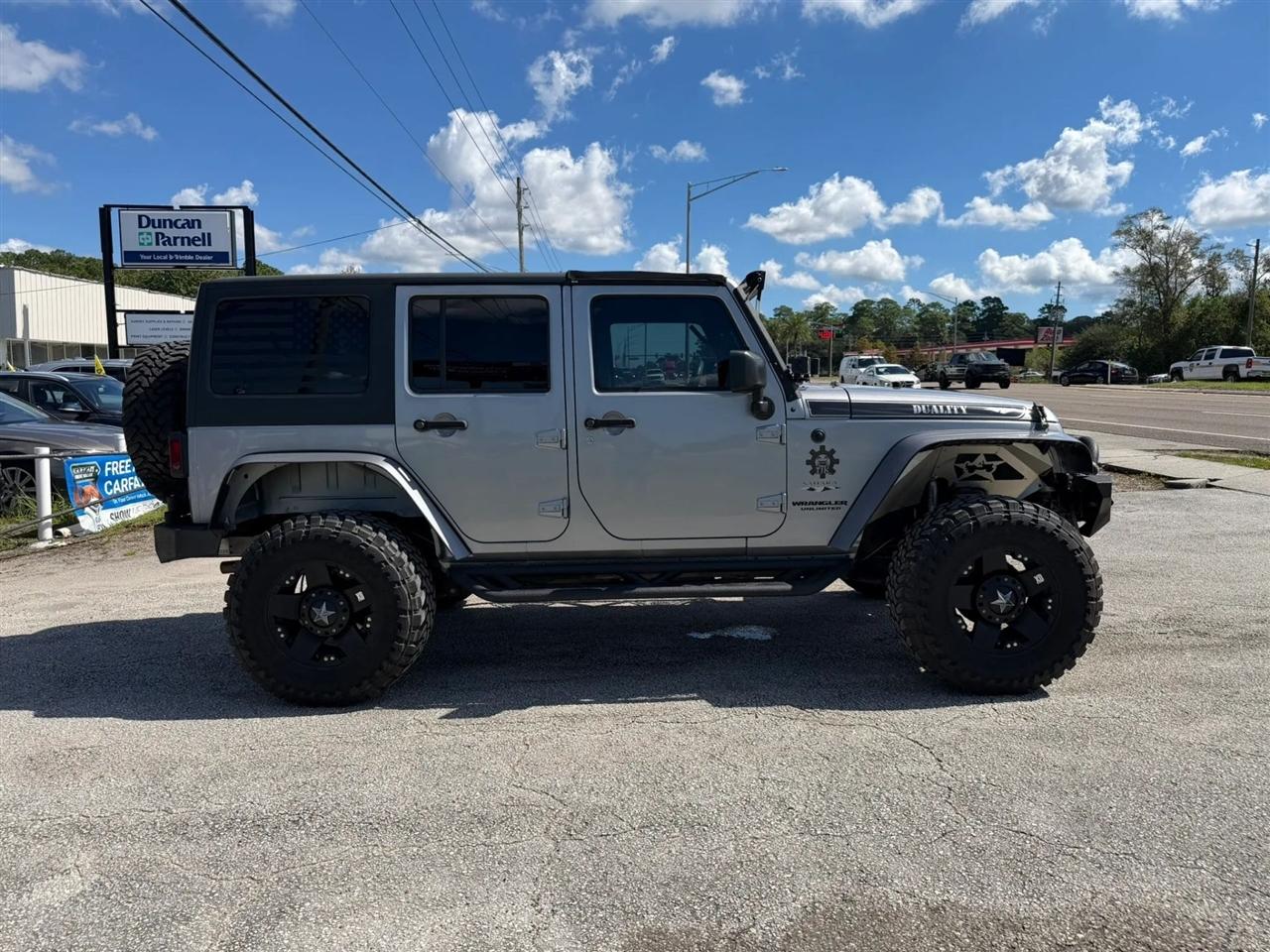 Jeep Wrangler Unlimited Sahara 4WD 2016