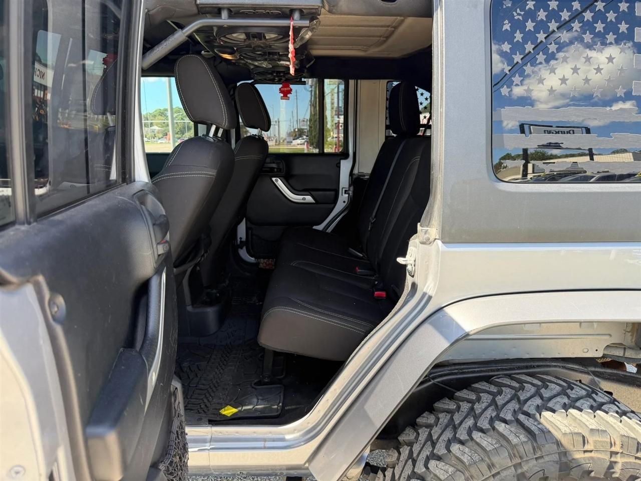Jeep Wrangler Unlimited Sahara 4WD 2016