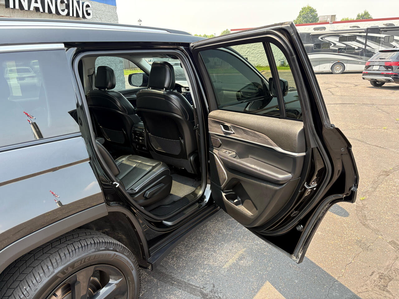 Jeep Grand Cherokee L Limited 4x4 2021 Jeep Grand Cherokee L Limited 4x4 2021