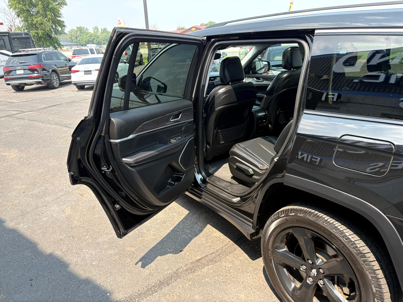 Jeep Grand Cherokee L Limited 4x4 2021 Jeep Grand Cherokee L Limited 4x4 2021