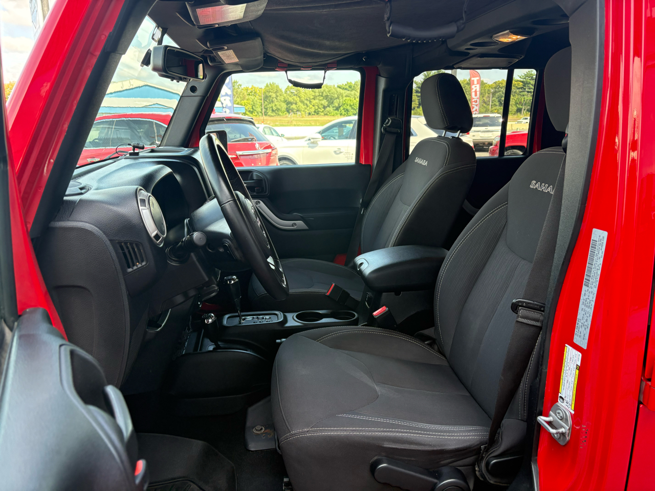 Jeep Wrangler JK Unlimited Sahara 4x4 2018 Jeep Wrangler JK Unlimited Sahara 4x4 2018