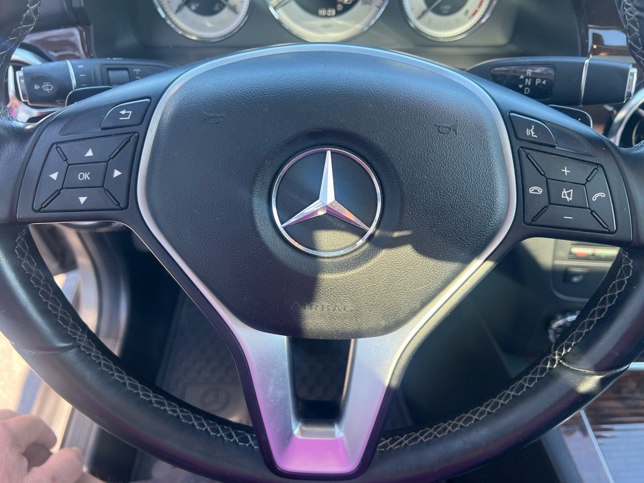 Mercedes-Benz GLK-Class 4MATIC 4dr GLK 350 2013 Mercedes-Benz GLK-Class 4MATIC 4dr GLK 350 2013