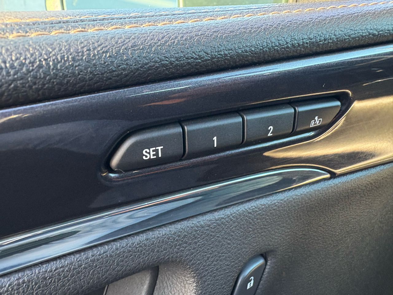 Chevrolet Impala 4dr Sdn LTZ w/2LZ 2014 Chevrolet Impala 4dr Sdn LTZ w/2LZ 2014