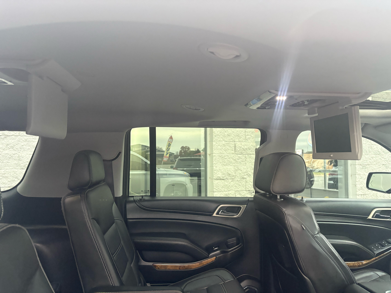 GMC Yukon XL 4WD 4dr Denali 2016 GMC Yukon XL 4WD 4dr Denali 2016