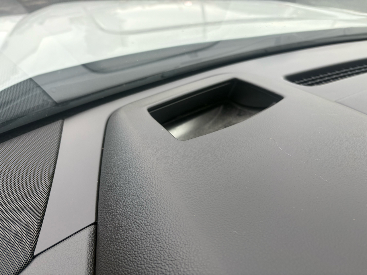 GMC Yukon XL 4WD 4dr Denali 2016 GMC Yukon XL 4WD 4dr Denali 2016