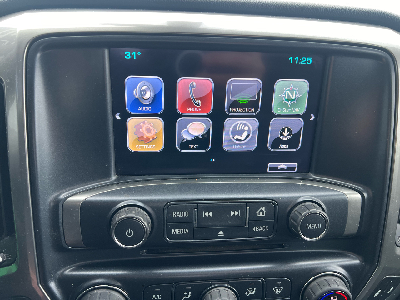 Chevrolet Silverado 1500 4WD Crew Cab 143.5" LT w/1LT 2018