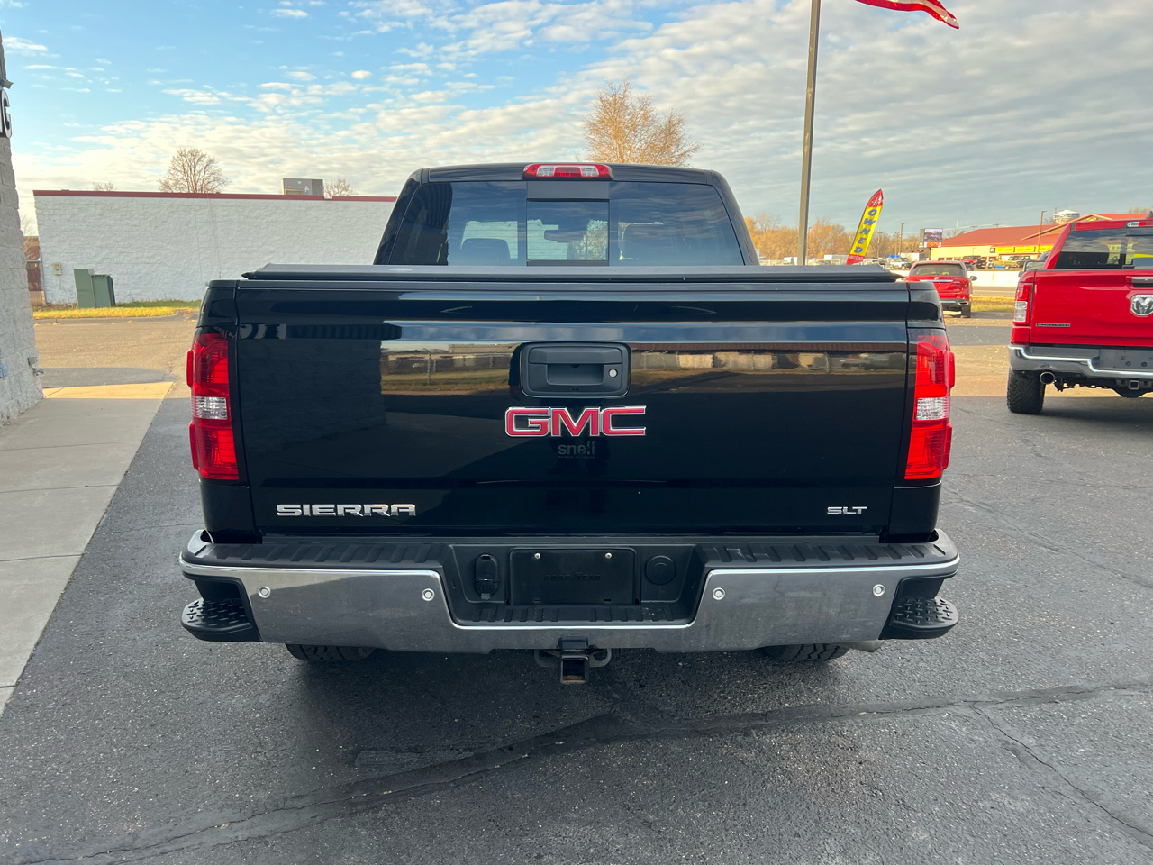 2015 Gmc Sierra 1500 SLT photo 4