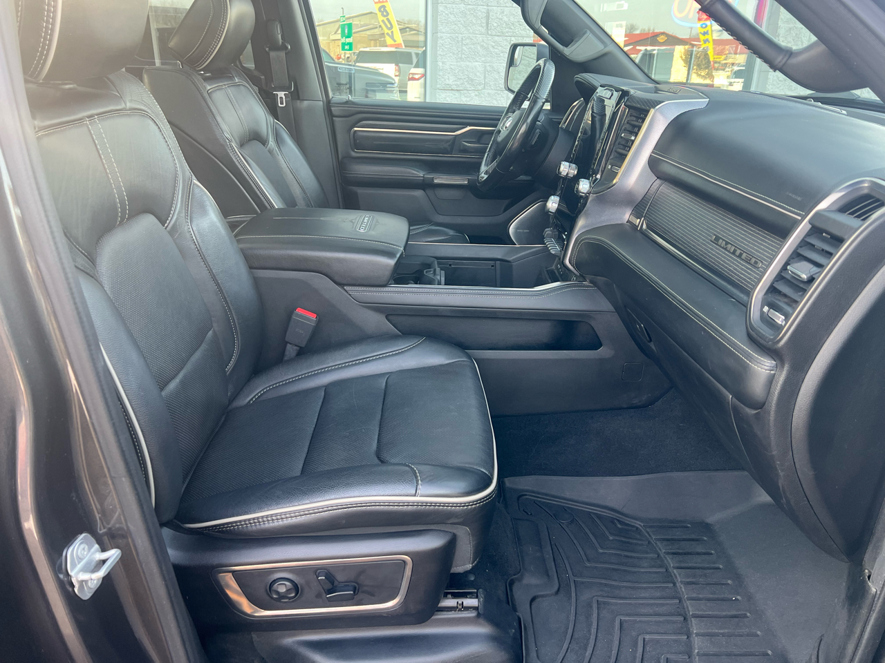 RAM 1500 Limited 4x4 Crew Cab 5'7" Box 2019