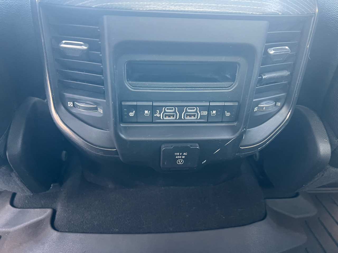 RAM 1500 Limited 4x4 Crew Cab 5'7" Box 2019