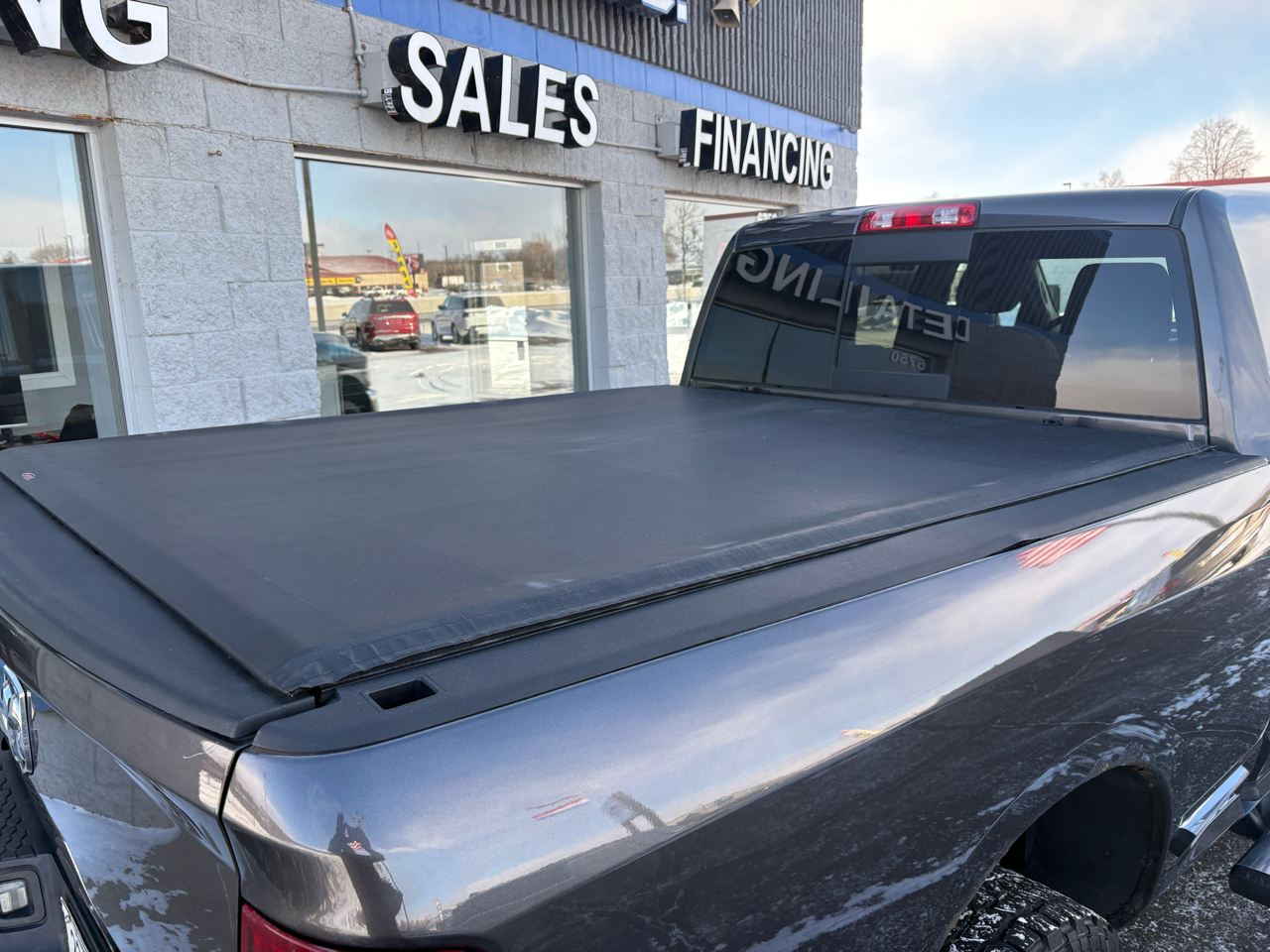 RAM 2500 4WD Mega Cab 160.5" Big Horn 2016