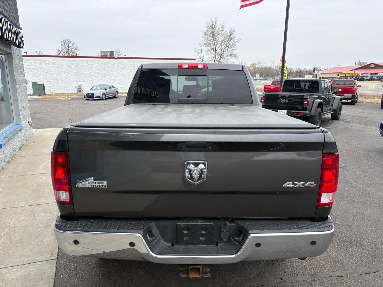 RAM 2500 4WD Mega Cab 160.5" Big Horn 2016