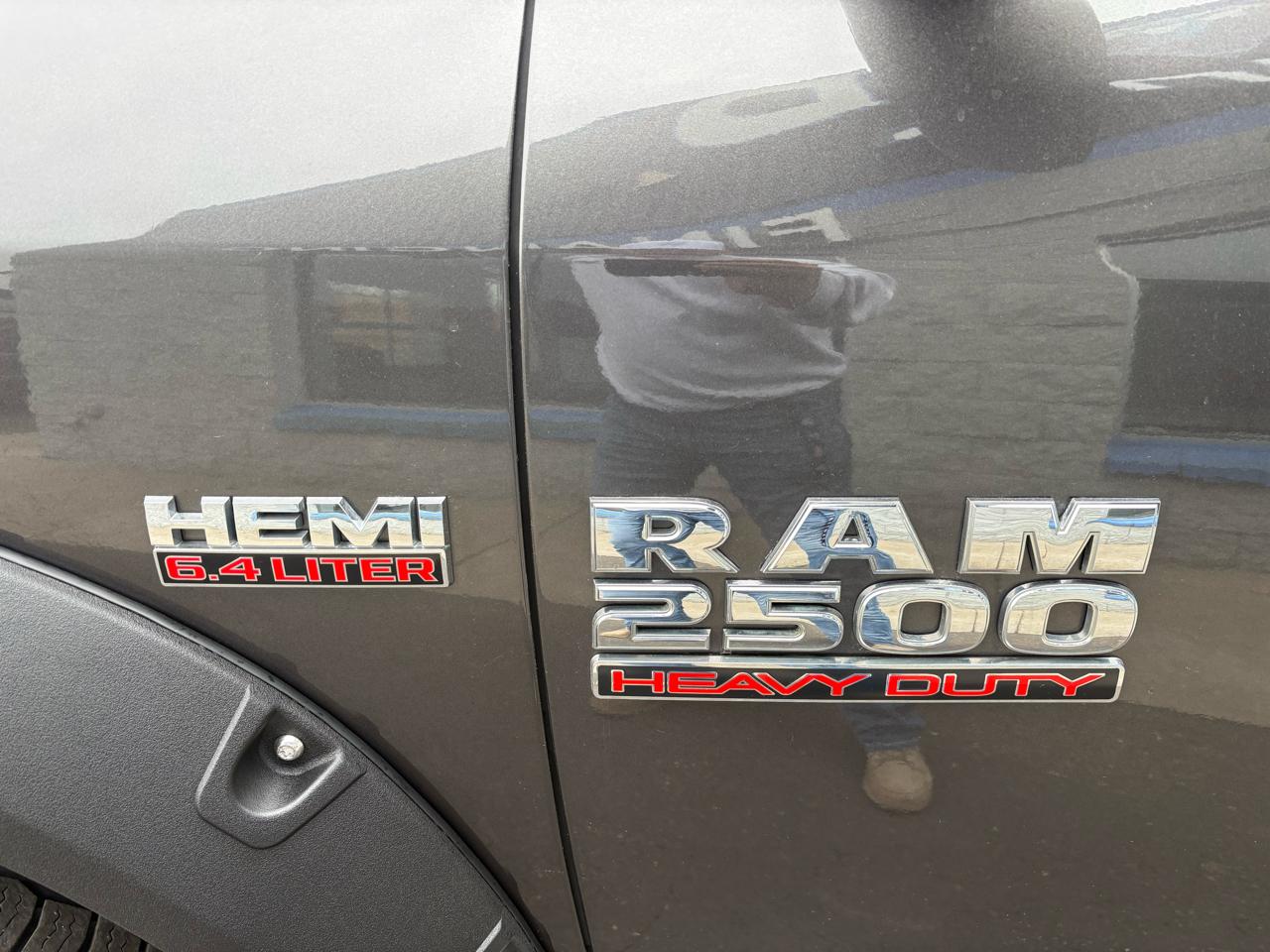 RAM 2500 4WD Mega Cab 160.5" Big Horn 2016