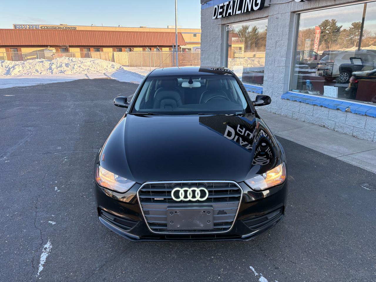 Audi A4 4dr Sdn Auto quattro 2.0T Premium 2014